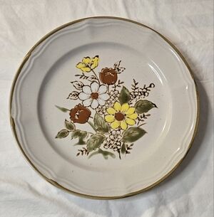 Wallace Heritage Dinner Plate - Country Baroque Collection - French Garden